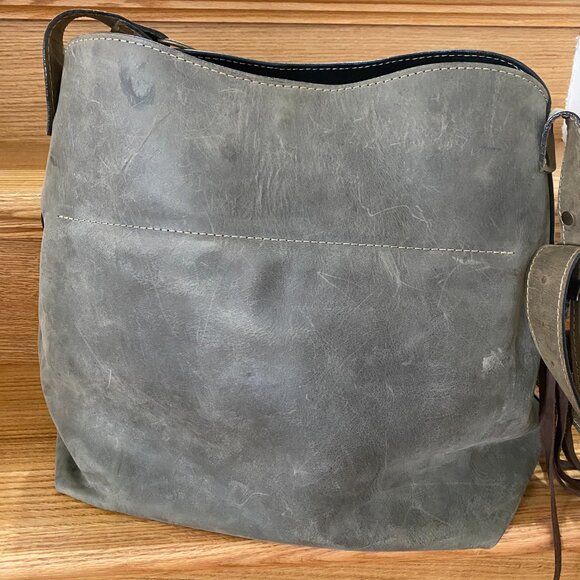 Tote leather bag You can't beat the quality & craftsmanship of this bag - Picture 5 of 16